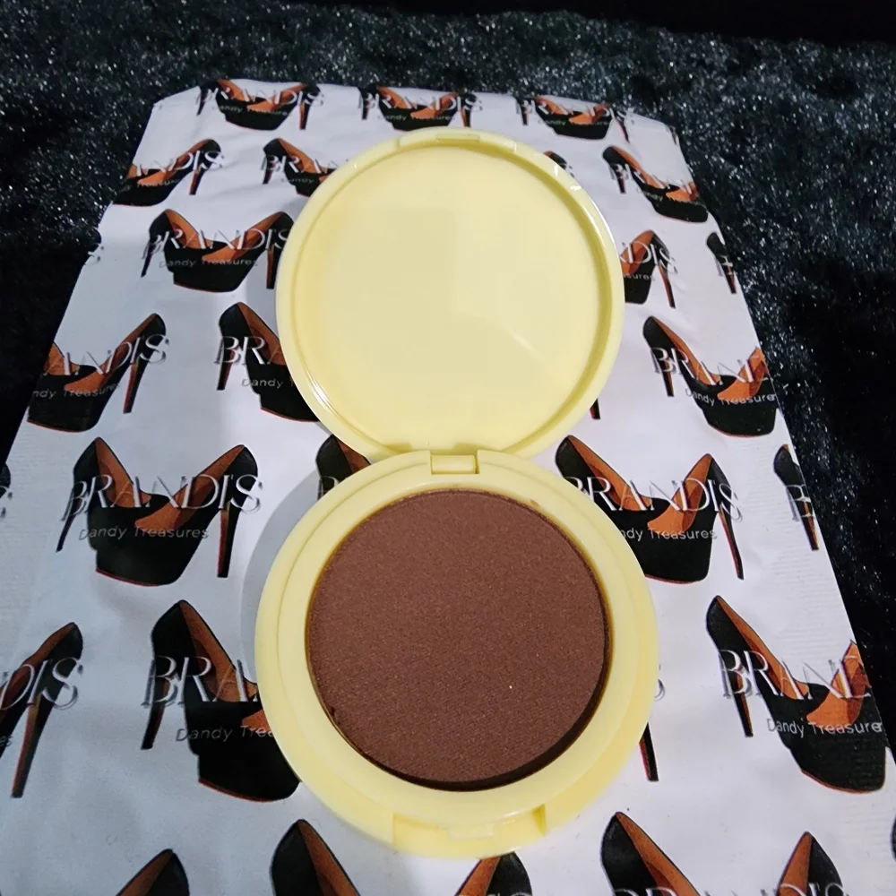 Alamar Cosmetics Hydrating Bronzer Shade Oye Morena